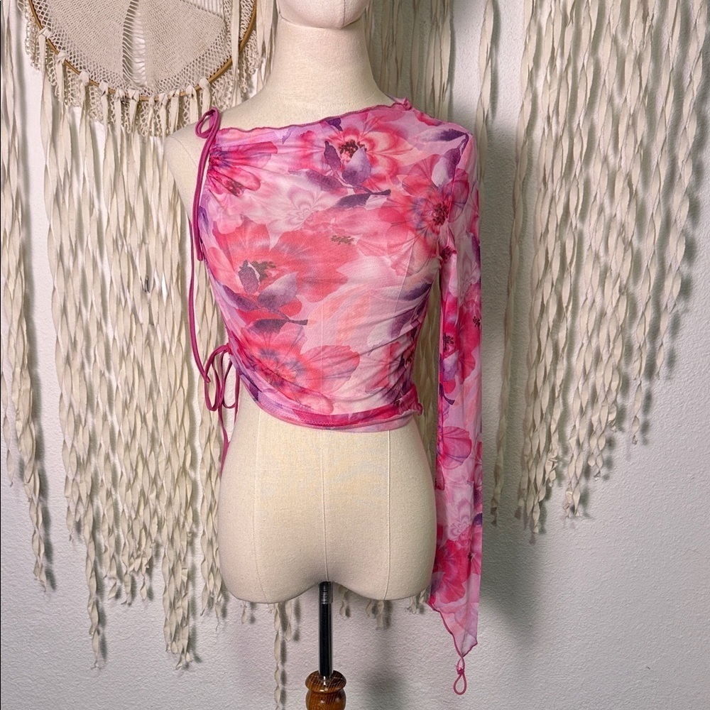I AM GIA Jamari Psychedelic Pink and White Sheer Bloom Top Size XS